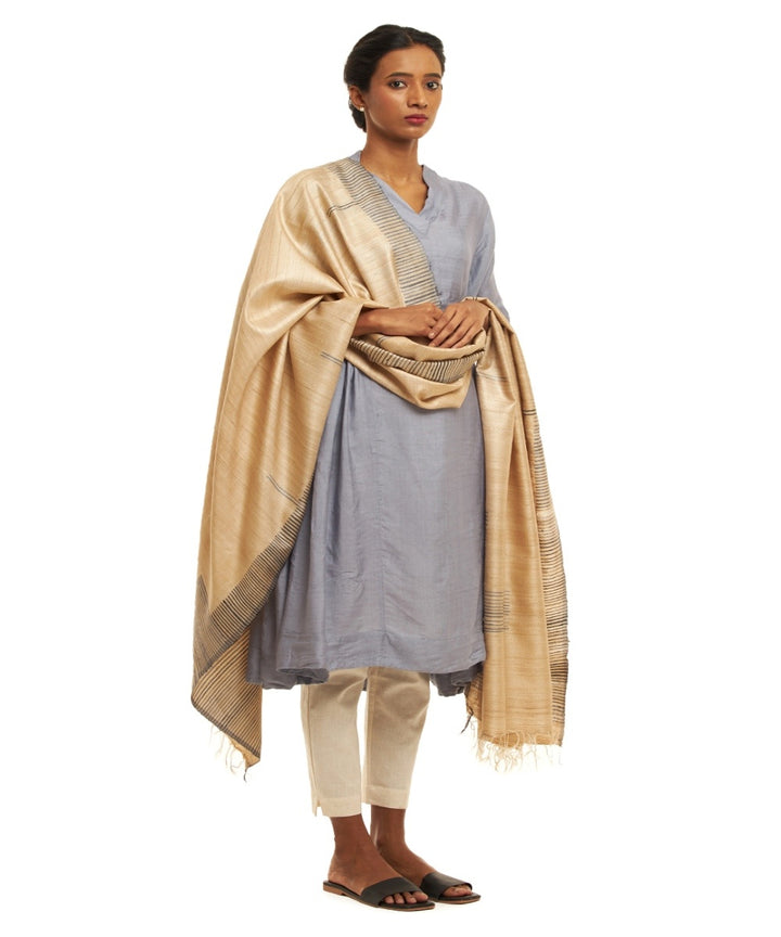 Offwhite tussar silk handwoven kosa dupatta