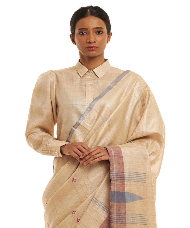 Off white tussar silk hand loom chhattisgarh kosa saree