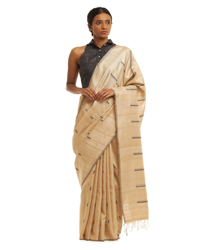 Off white tussar silk hand woven chhattisgarh kosa saree