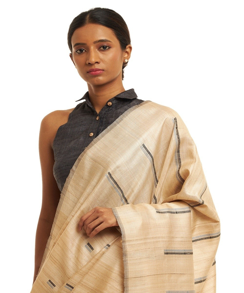 Off white tussar silk hand woven chhattisgarh kosa saree