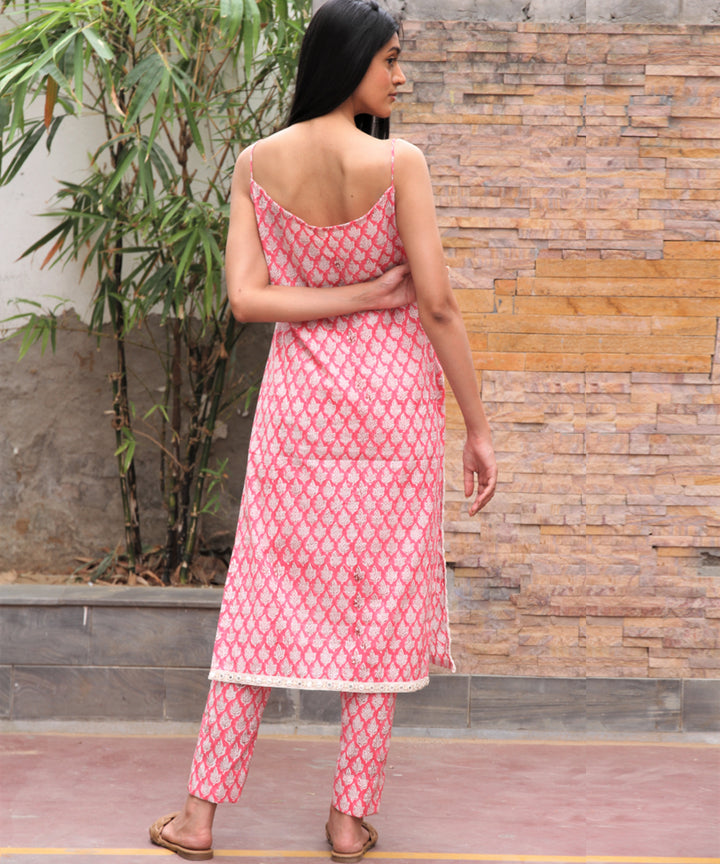 Pink hand block printed cotton lurex kurta with pants- set of 2