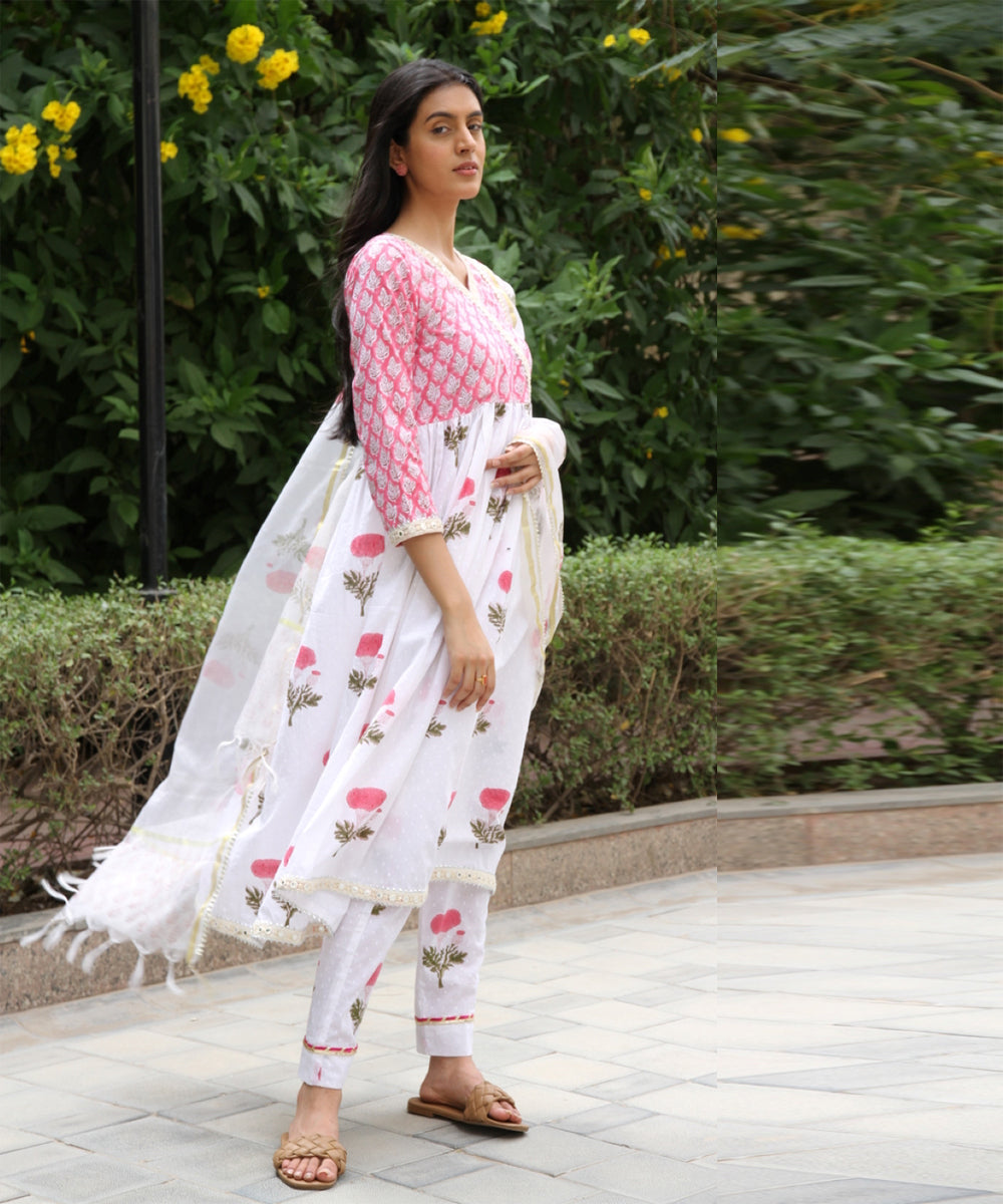 White hand block printed cotton dobby suit- set of 3