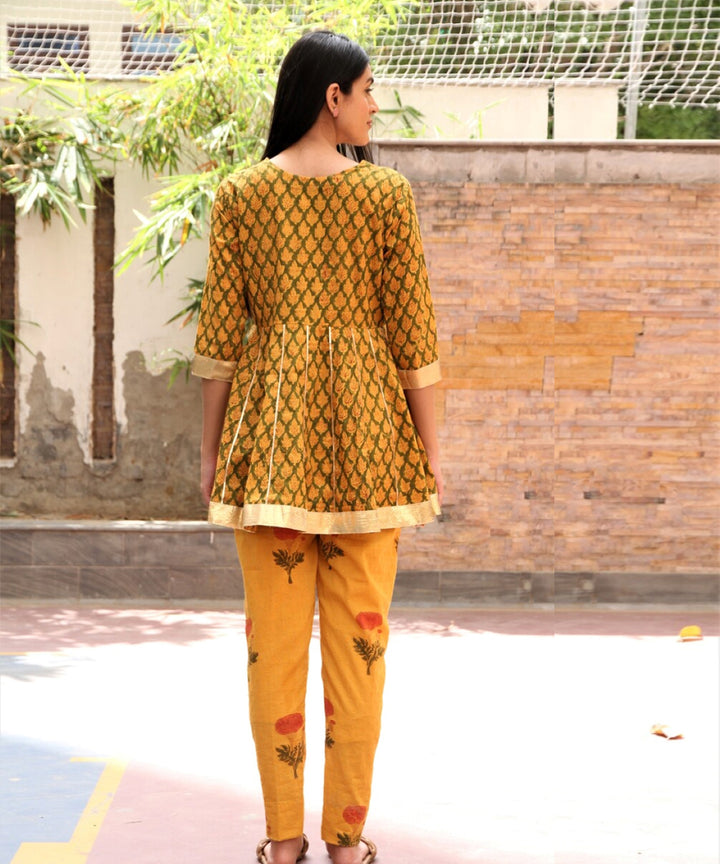 Green hand block printed cotton dobby suit- set of 3