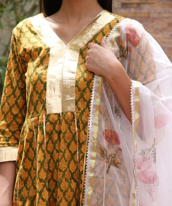 Green hand block printed cotton dobby suit- set of 3