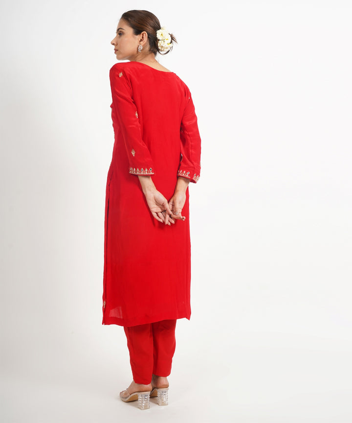 Red sheeshmahal hand embroidered silk crepe womens suit- set of 3