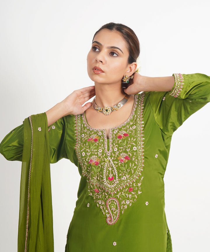Green panna meena hand embroidered silk crepe womens suit- set of 3