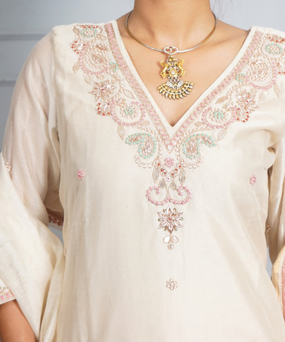 Off white jantar mantar hand embroidered chanderi silk womens suit- set of 3