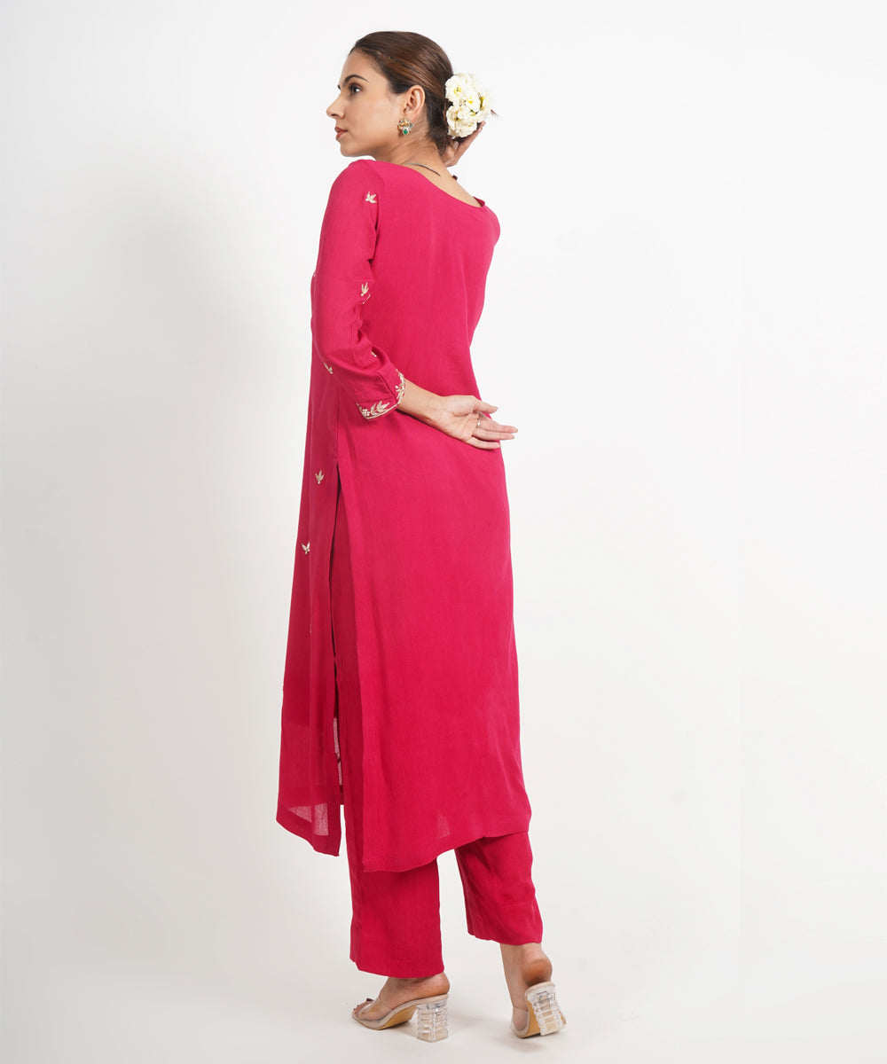 Red patrika gate hand embroidered silk crepe womens suit- set of 3