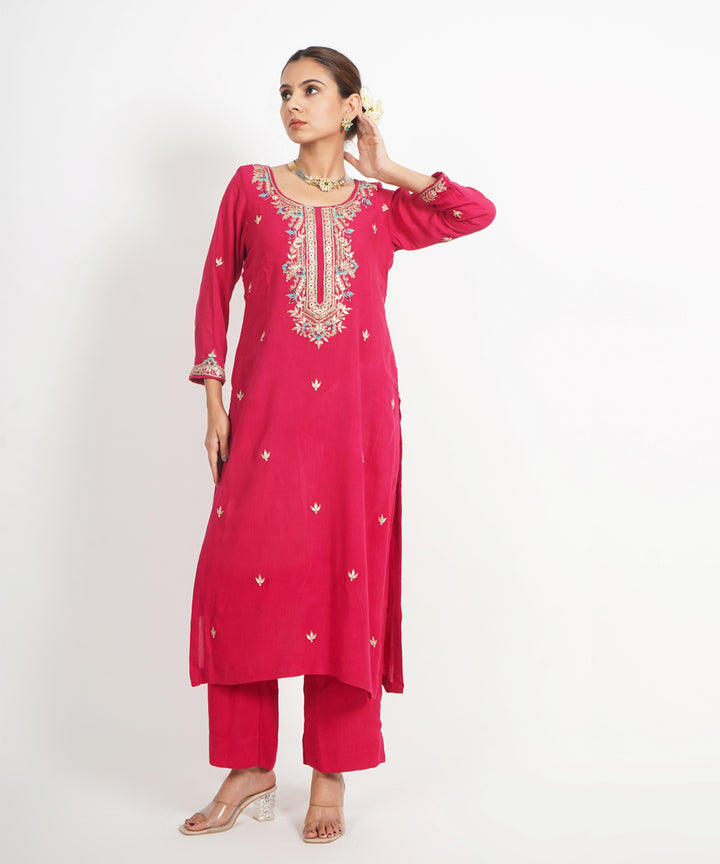 Red patrika gate hand embroidered silk crepe womens suit- set of 3