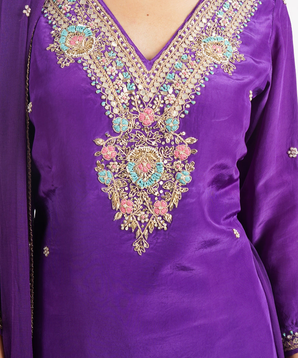Purple jharokha hand embroidered silk crepe womens suit- set of 3