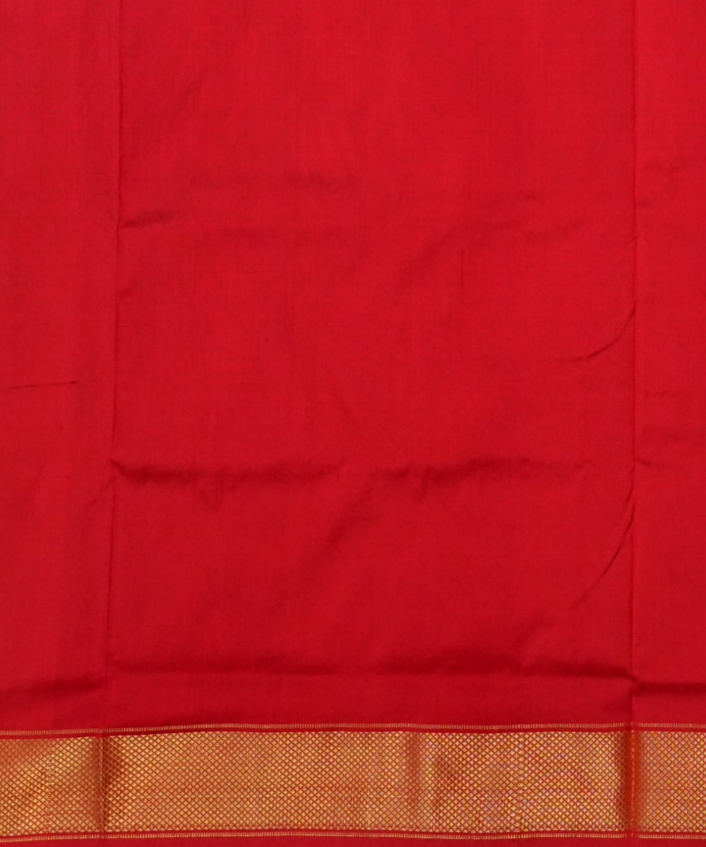 White red handloom silk pochampally ikat saree