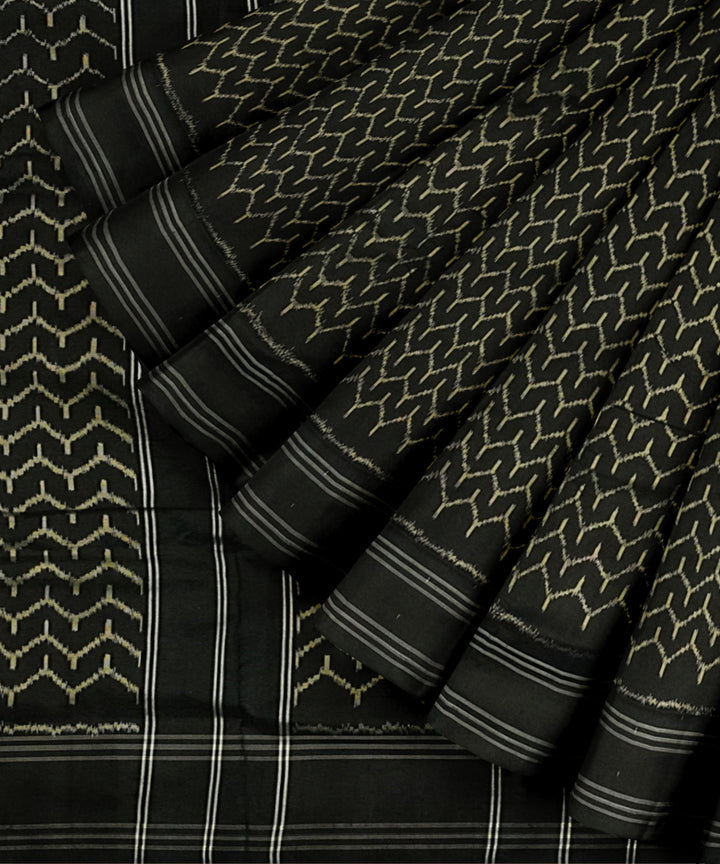 Black white handloom pochampally ikat silk saree