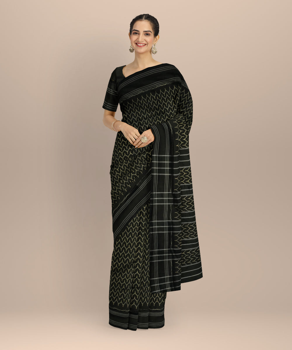 Black white handloom pochampally ikat silk saree