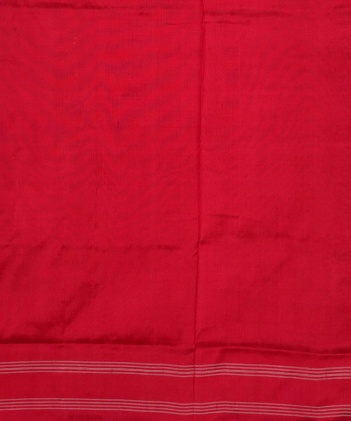 Red white pochampall-ikat silk handloom saree