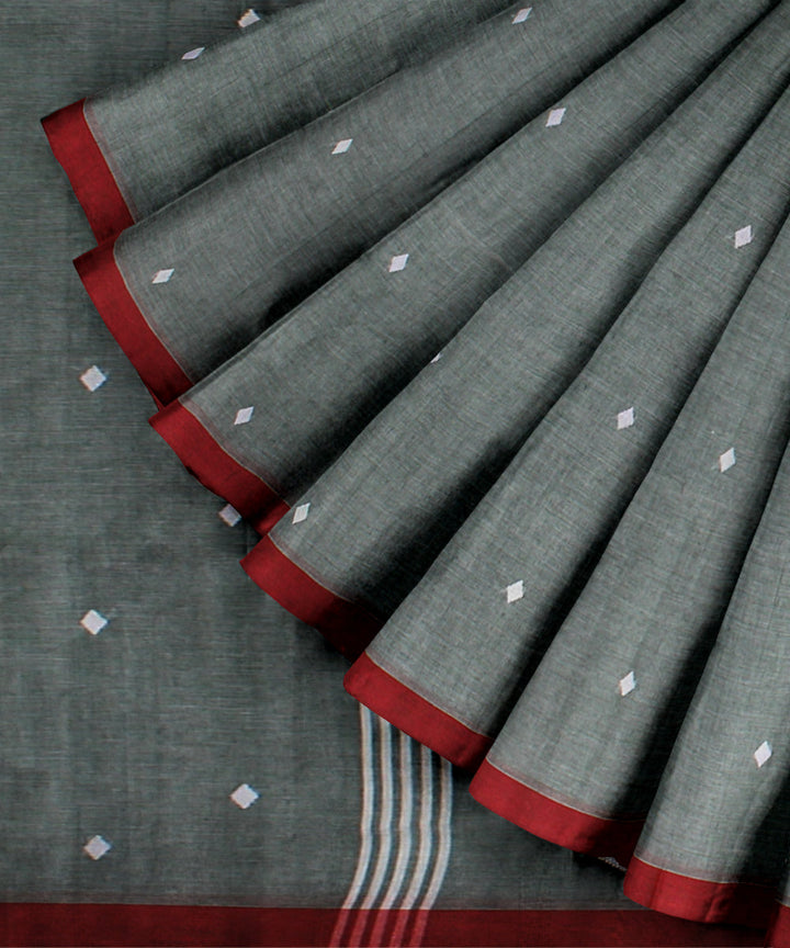 Light green maroon handwoven cotton jamdani saree