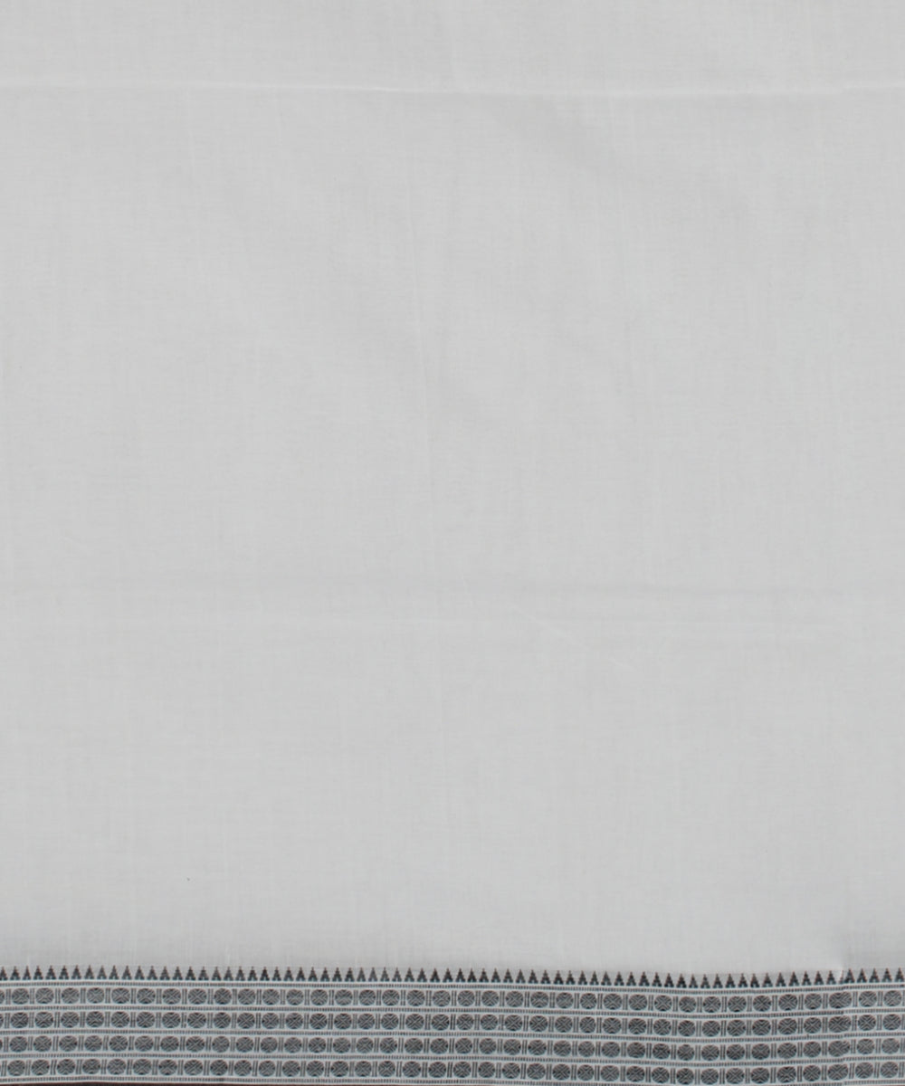 White black handwoven cotton jamdani saree