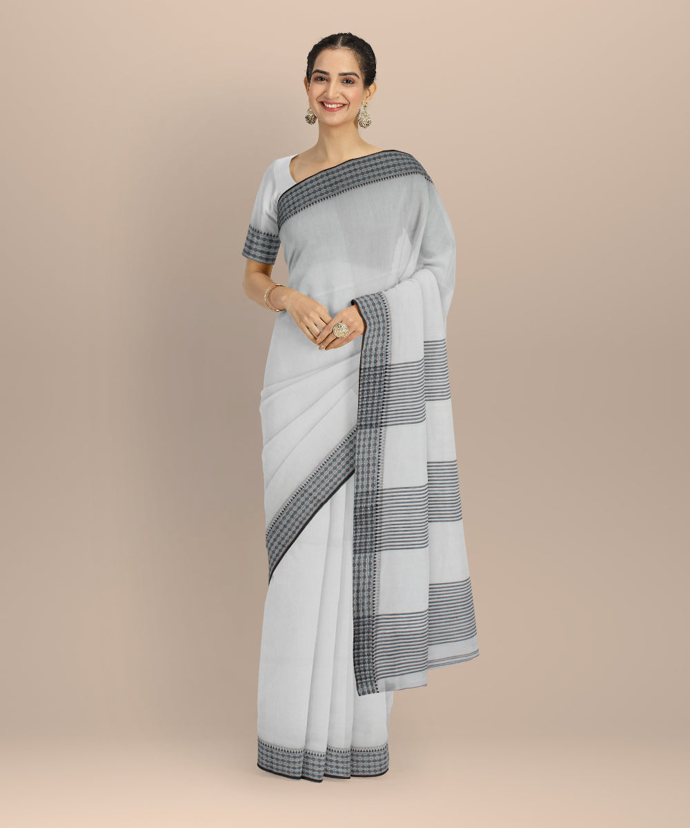 White black handwoven cotton jamdani saree