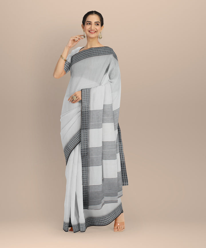 White black handwoven cotton jamdani saree
