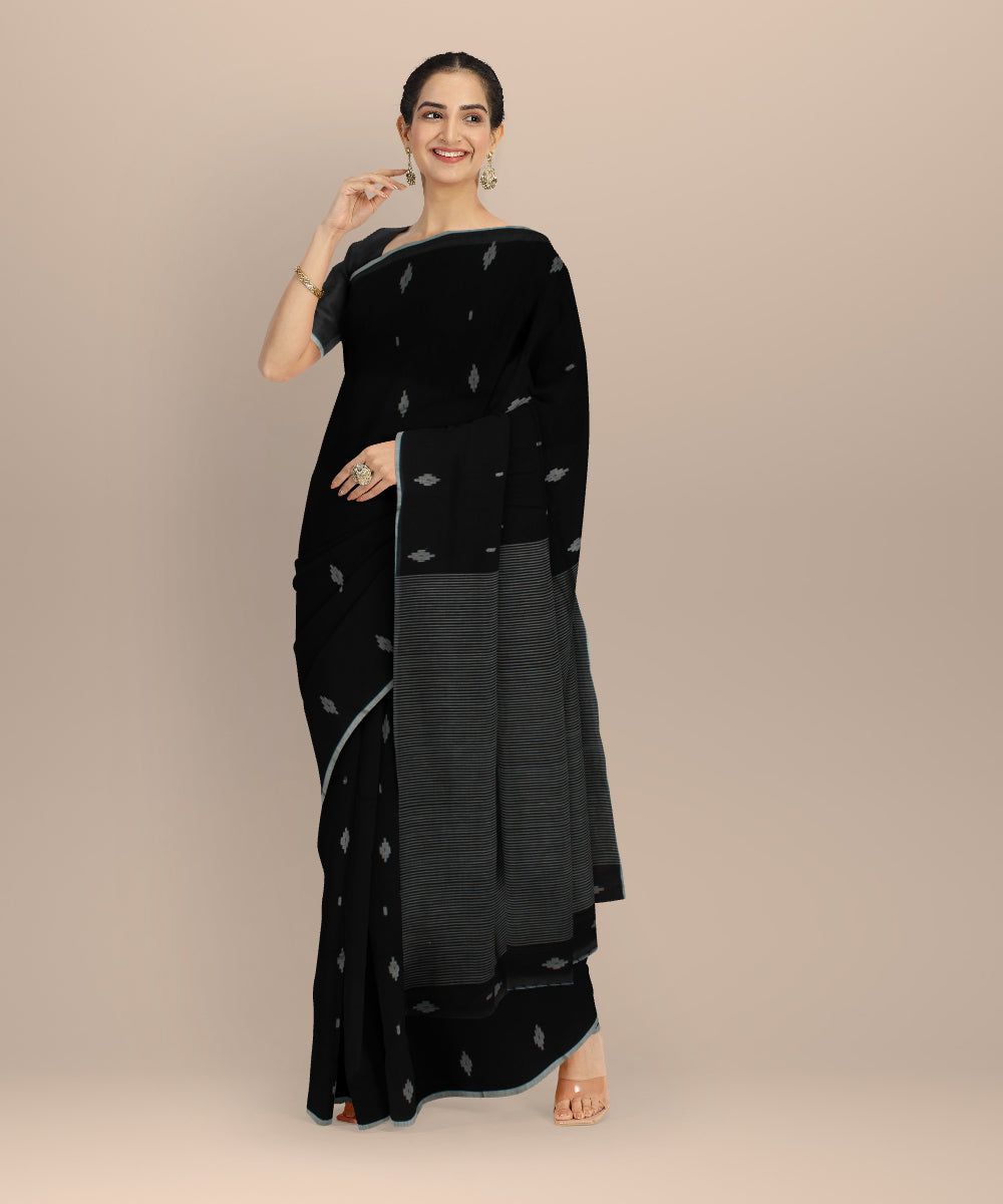 Black white handwoven cotton jamdani saree