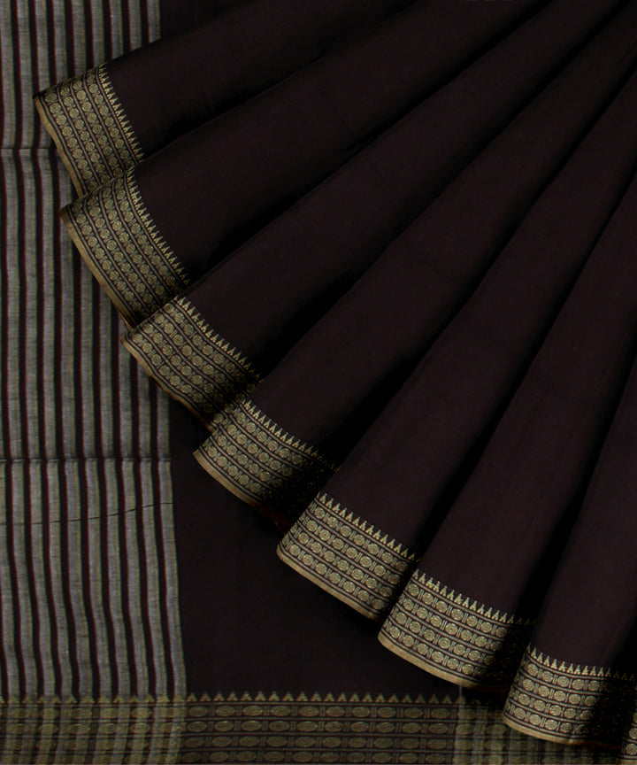 Maroon plain handwoven cotton jamdani saree