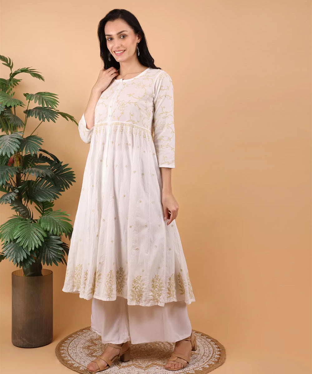 Women white hand embroidered chikankari shrug