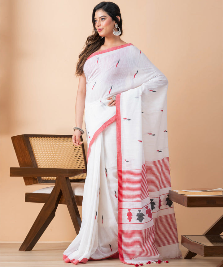 White red border cotton handloom jamdani saree