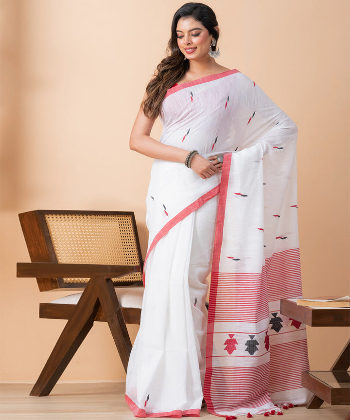 White red border cotton handloom jamdani saree