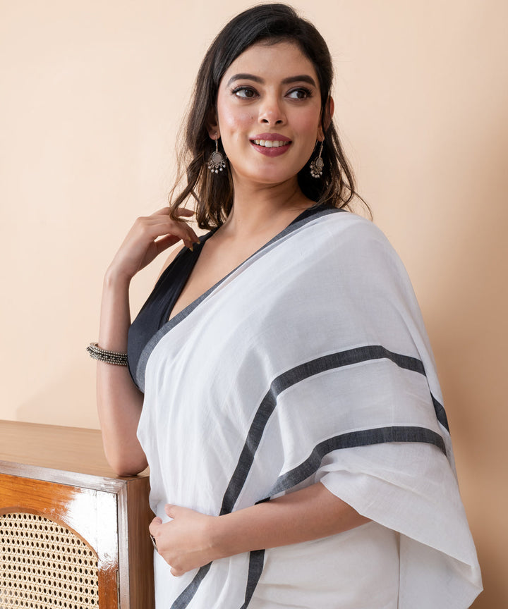 White black mul cotton handloom saree with tassels