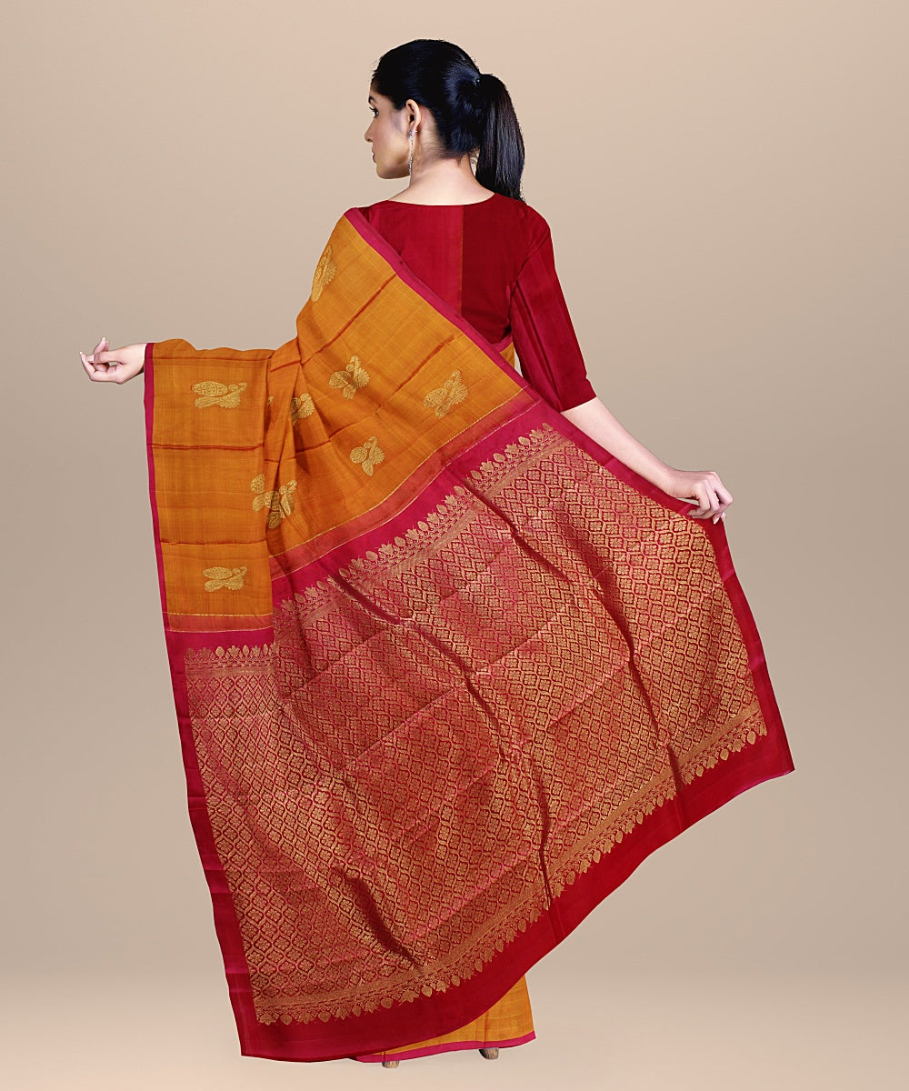 Orange pink handwoven molkalmuru silk saree