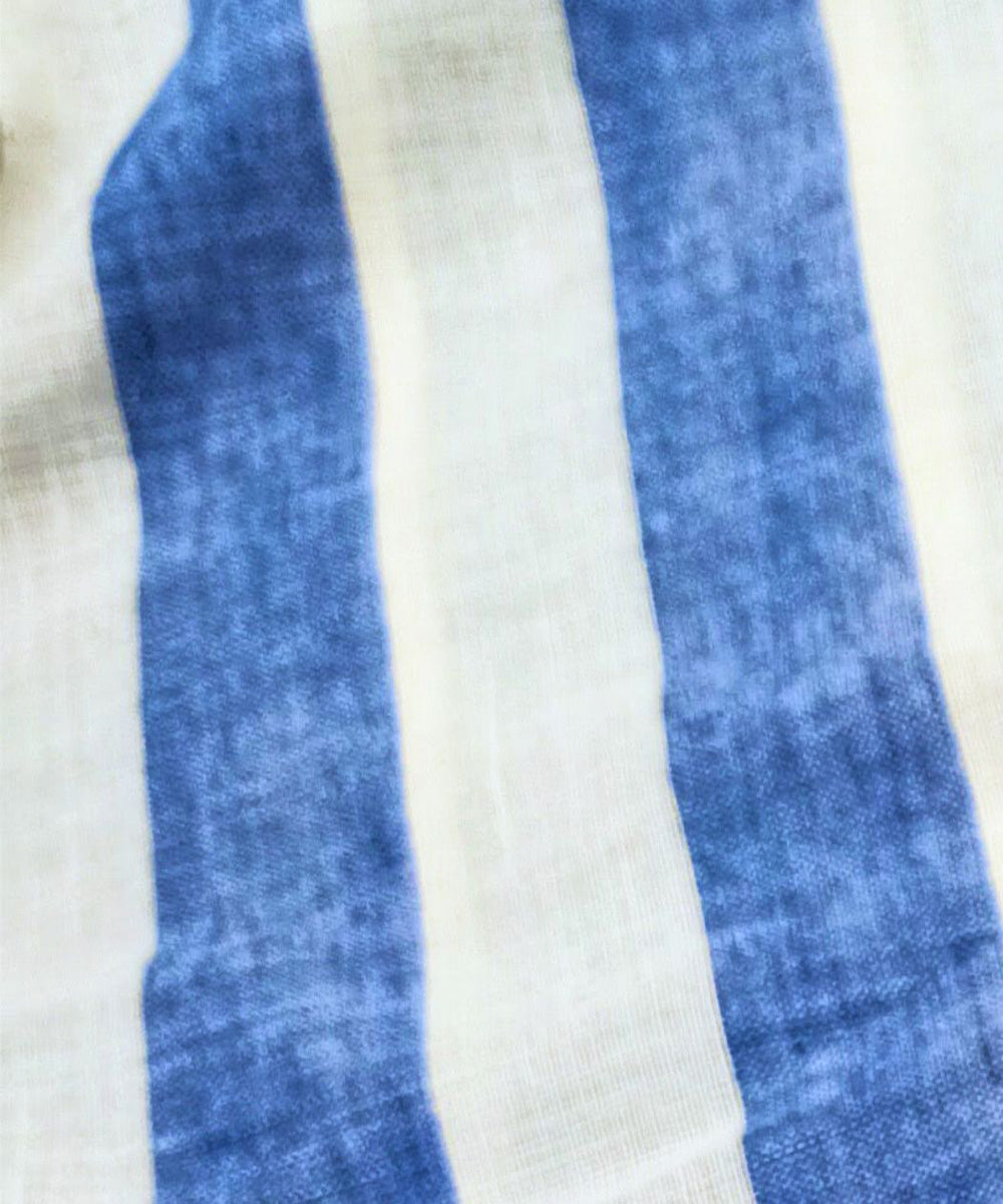 White blue stripe handwoven cotton fabric