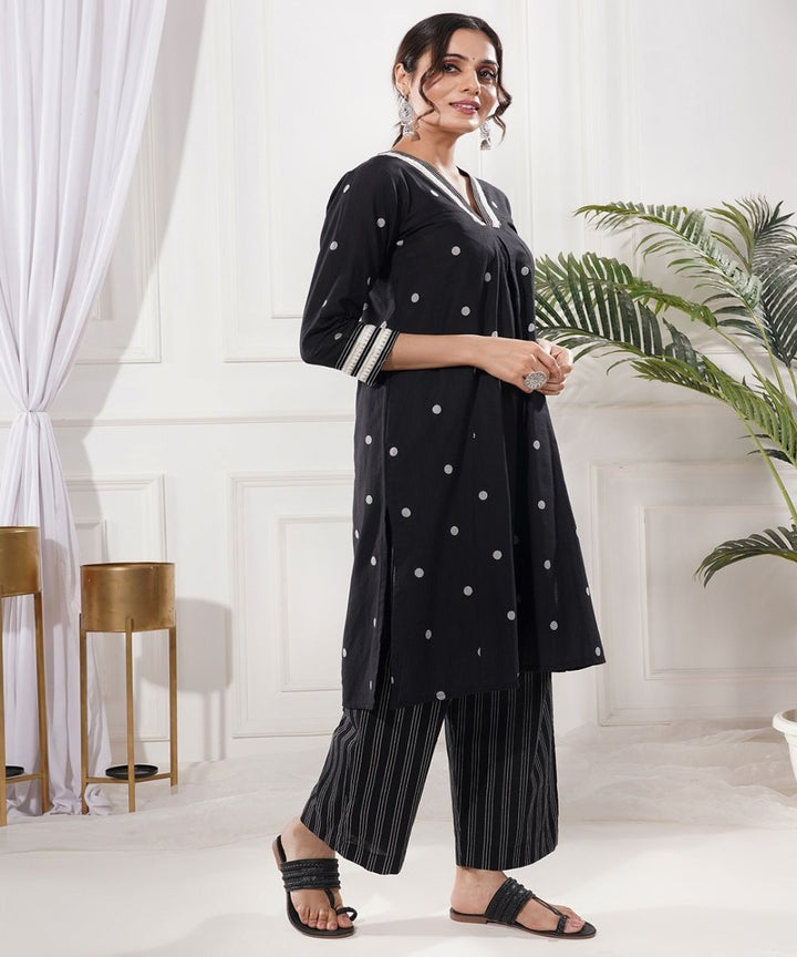 Rajni blacka-line cotton kurta