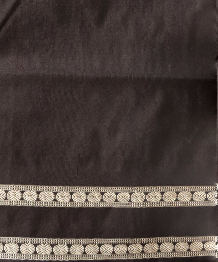 Red black silk handloom bomkai saree