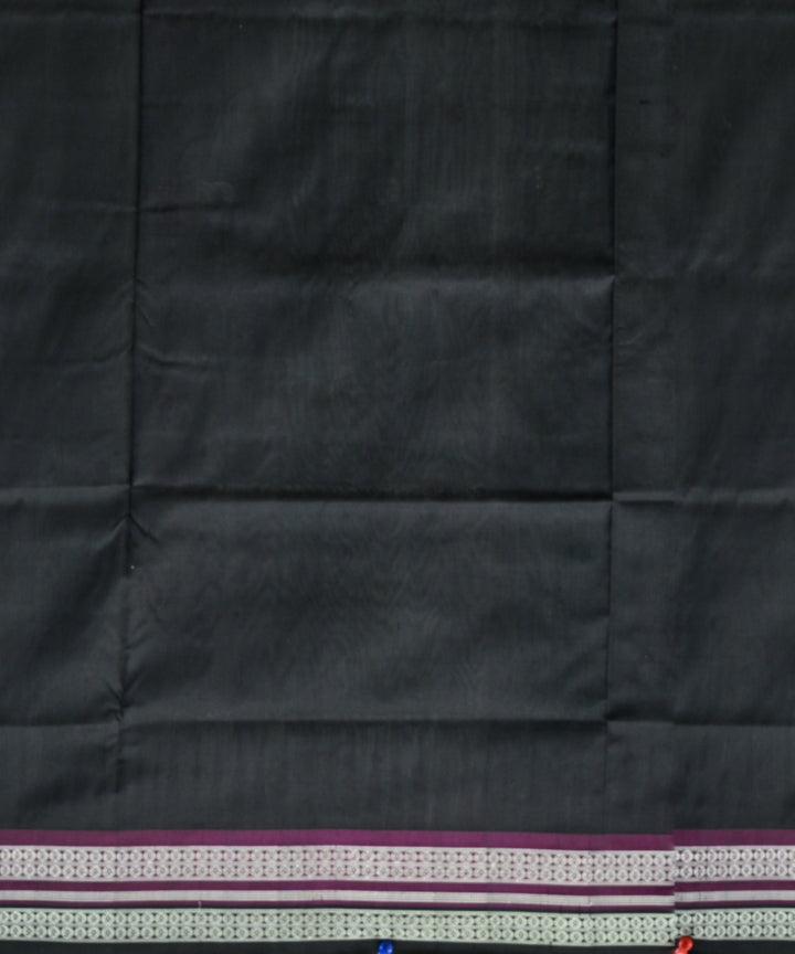 White black silk handloom bomkai saree