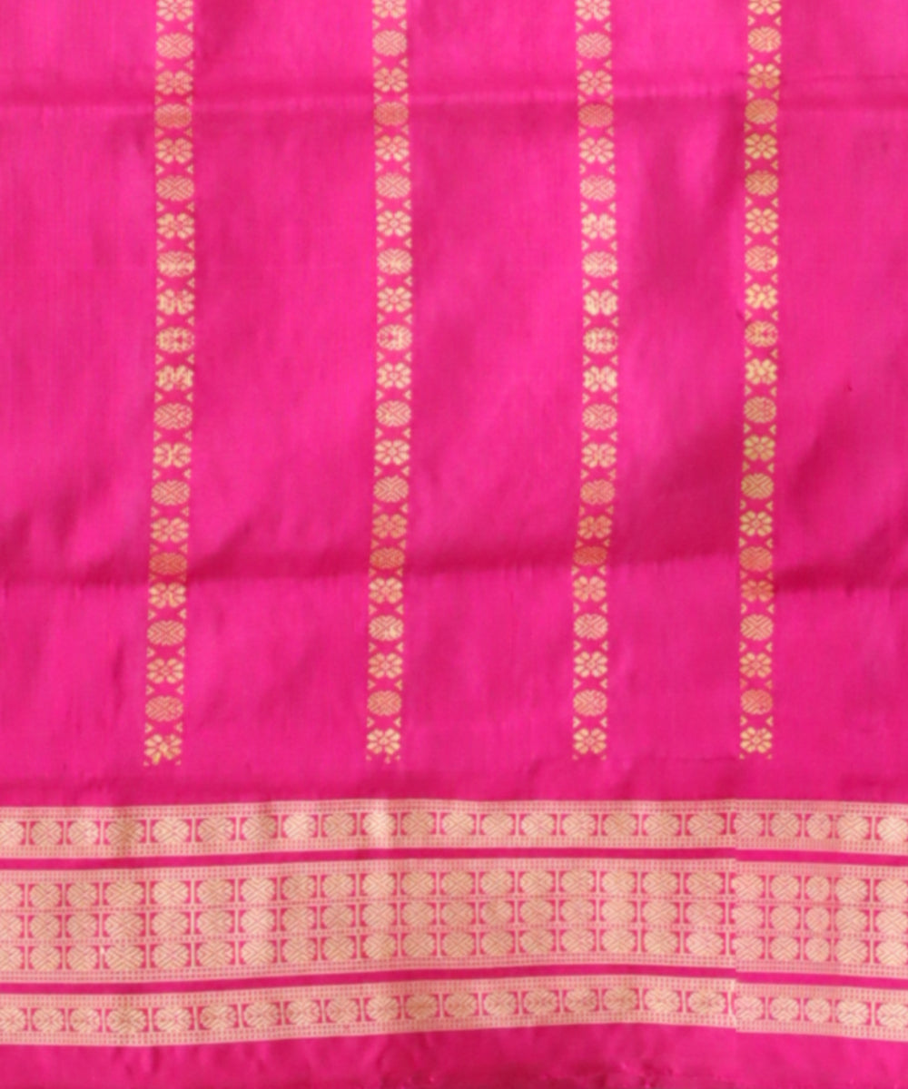 Cyan Blue Fluorescent Pink Silk Handloom Bomkai Saree
