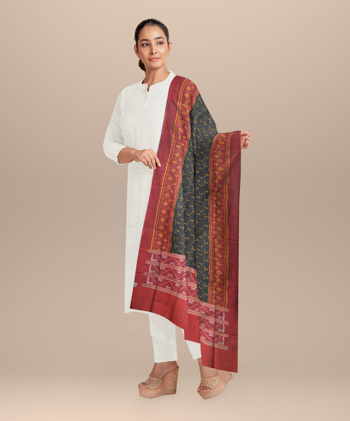Black maroon silk handloom sambalpuri dupatta