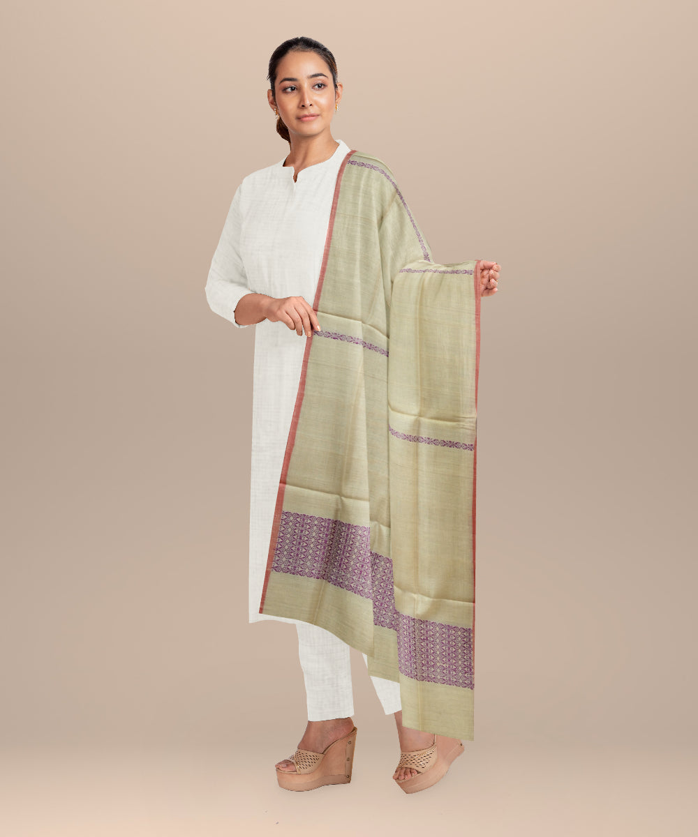 Cream purple tussar silk sambalpuri handloom dupatta