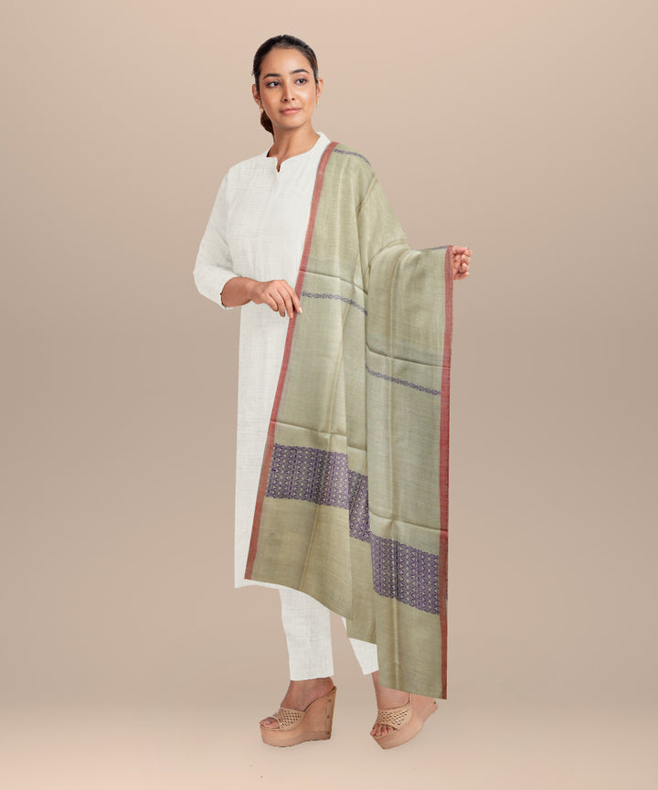 Cream purple tussar silk handloom sambalpuri dupatta