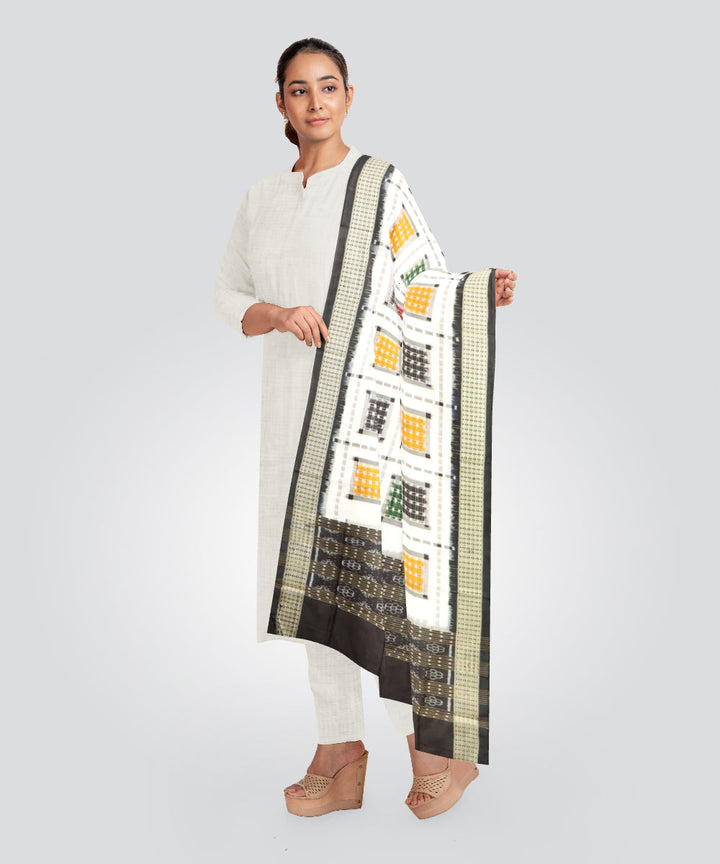 White black silk sambalpuri handloom dupatta
