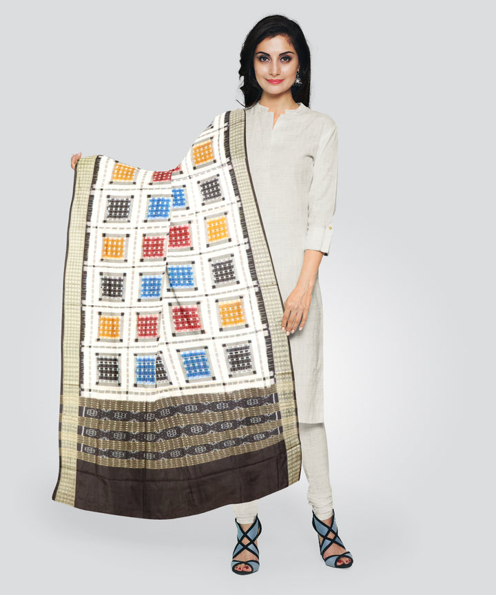 White black silk handloom sambalpuri dupatta