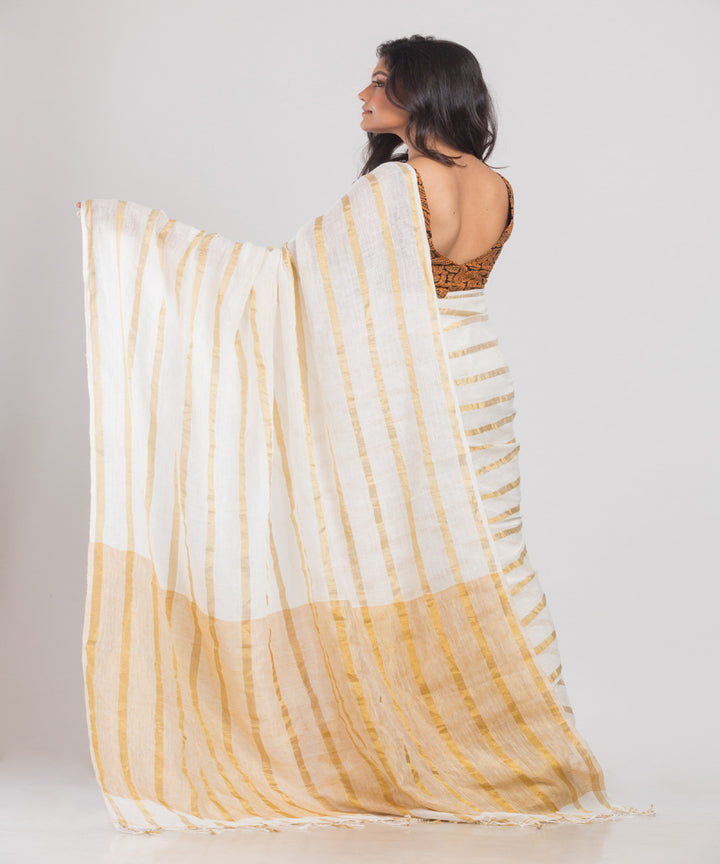 White handloom bengal linen saree