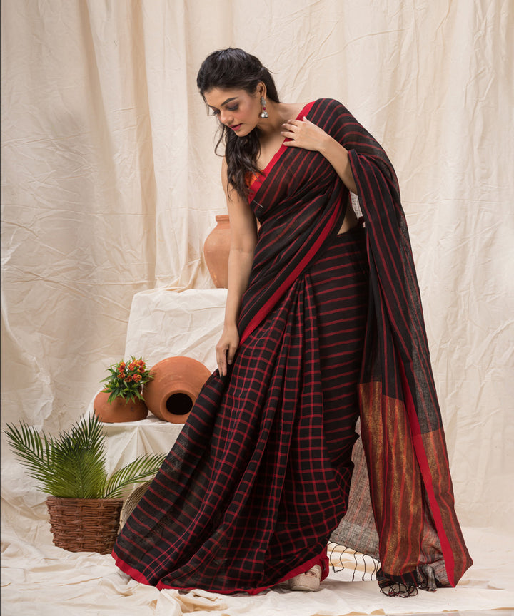 Black red handloom bengal linen saree