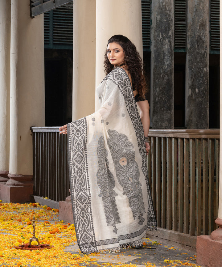 White black cotton handloom jacquard saree