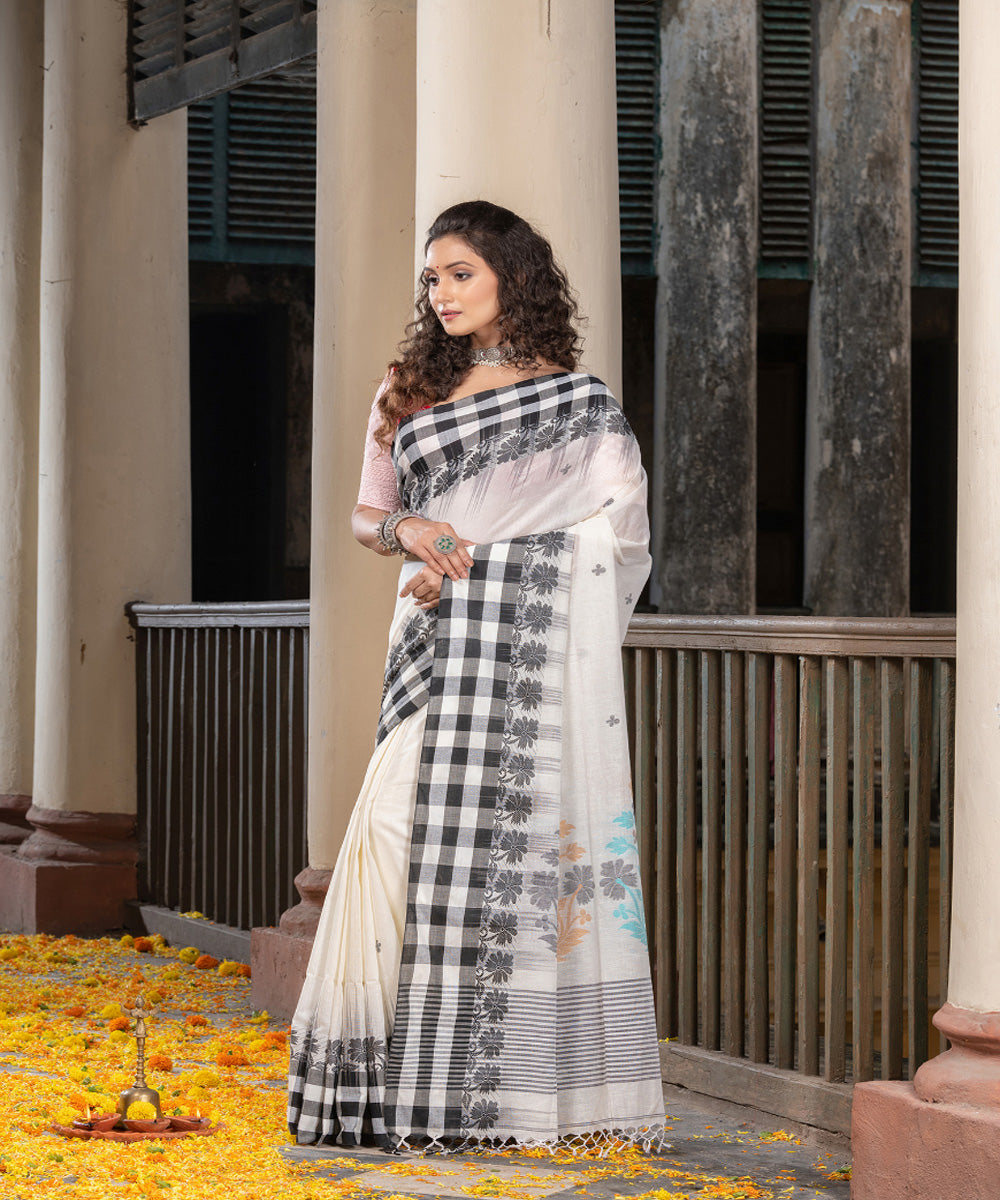 White black cotton handloom jamdani saree