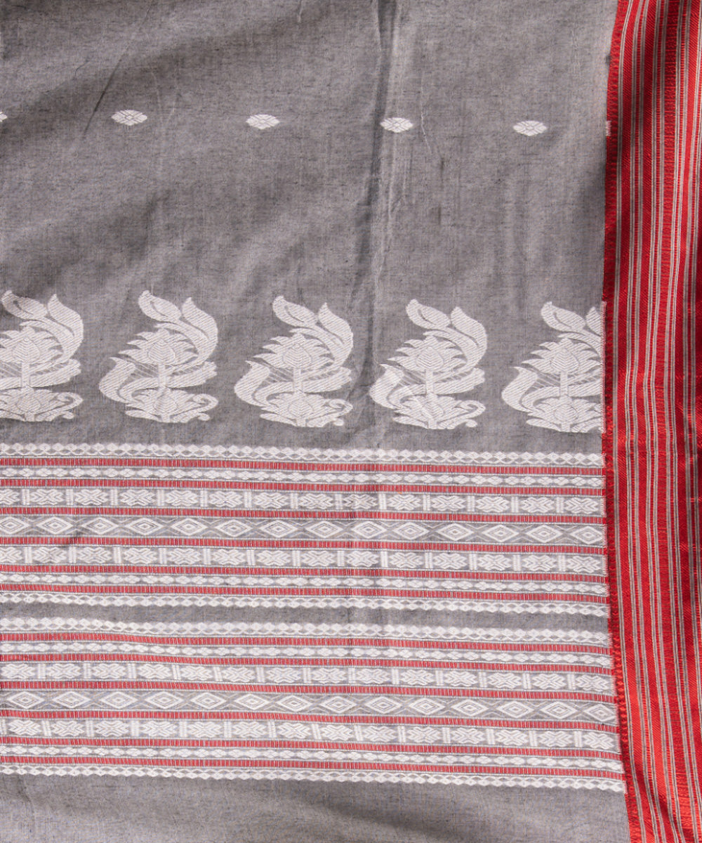 Grey red cotton handloom jamdani saree