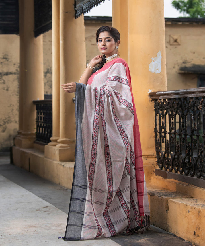 Offwhite cotton handloom ganga jamuna border saree