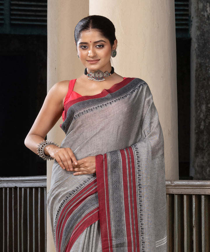 Grey cotton stripes pallu handloom saree