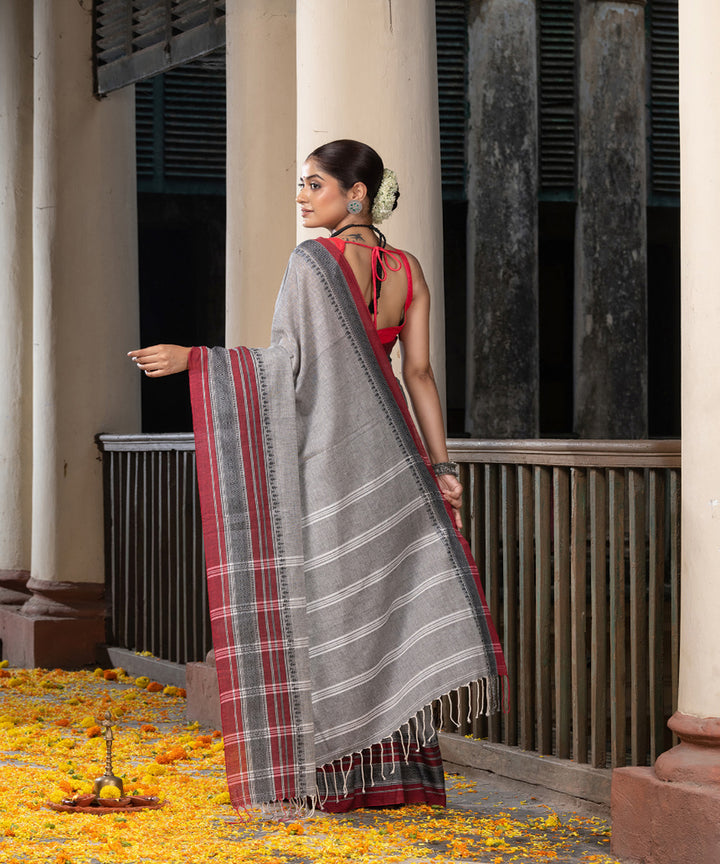 Grey cotton stripes pallu handloom saree