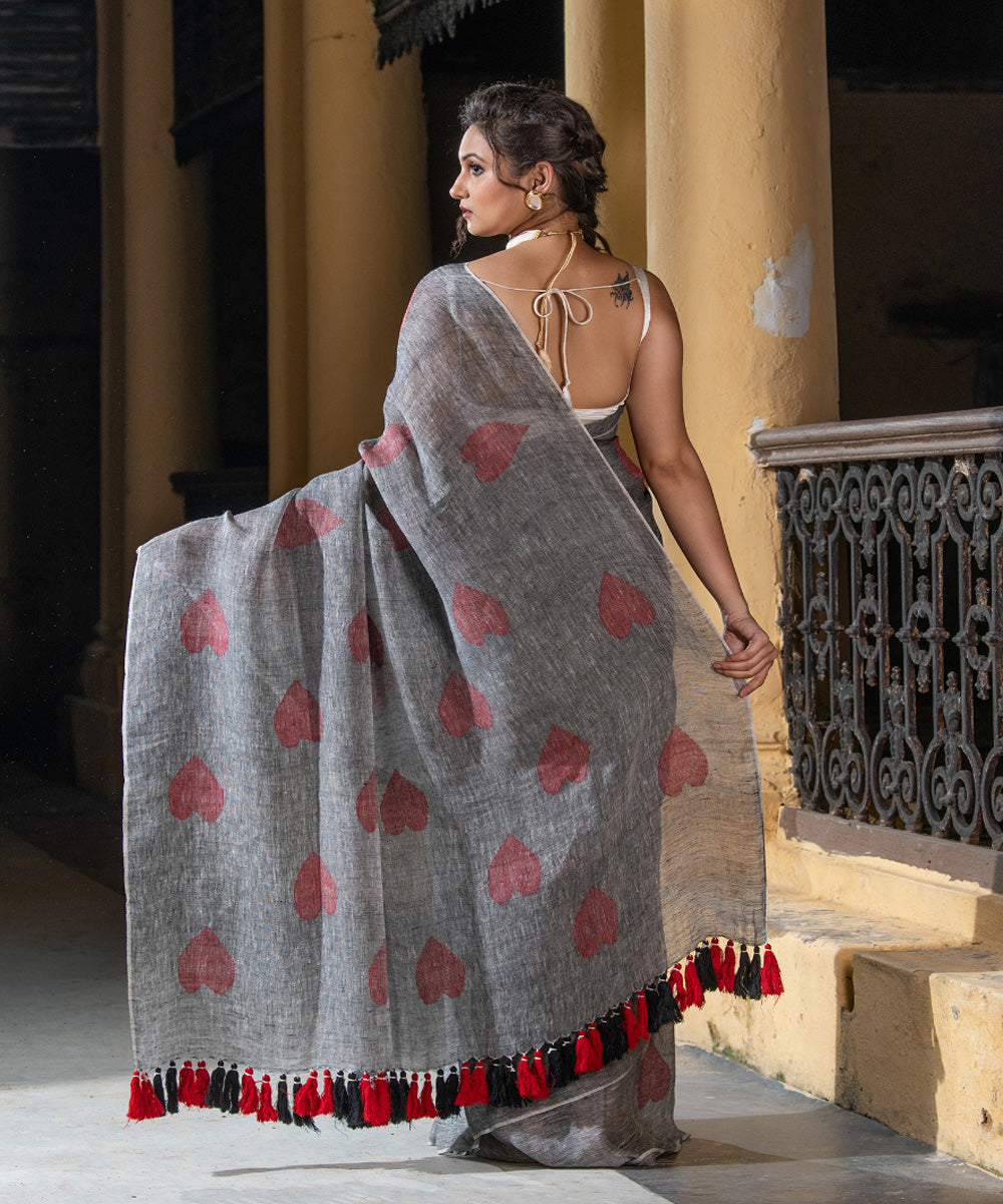 Grey red linen handwoven bengal saree
