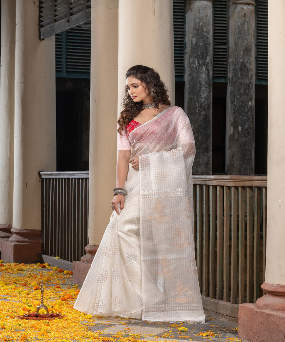 White silk sequin handloom bengal jamdani saree