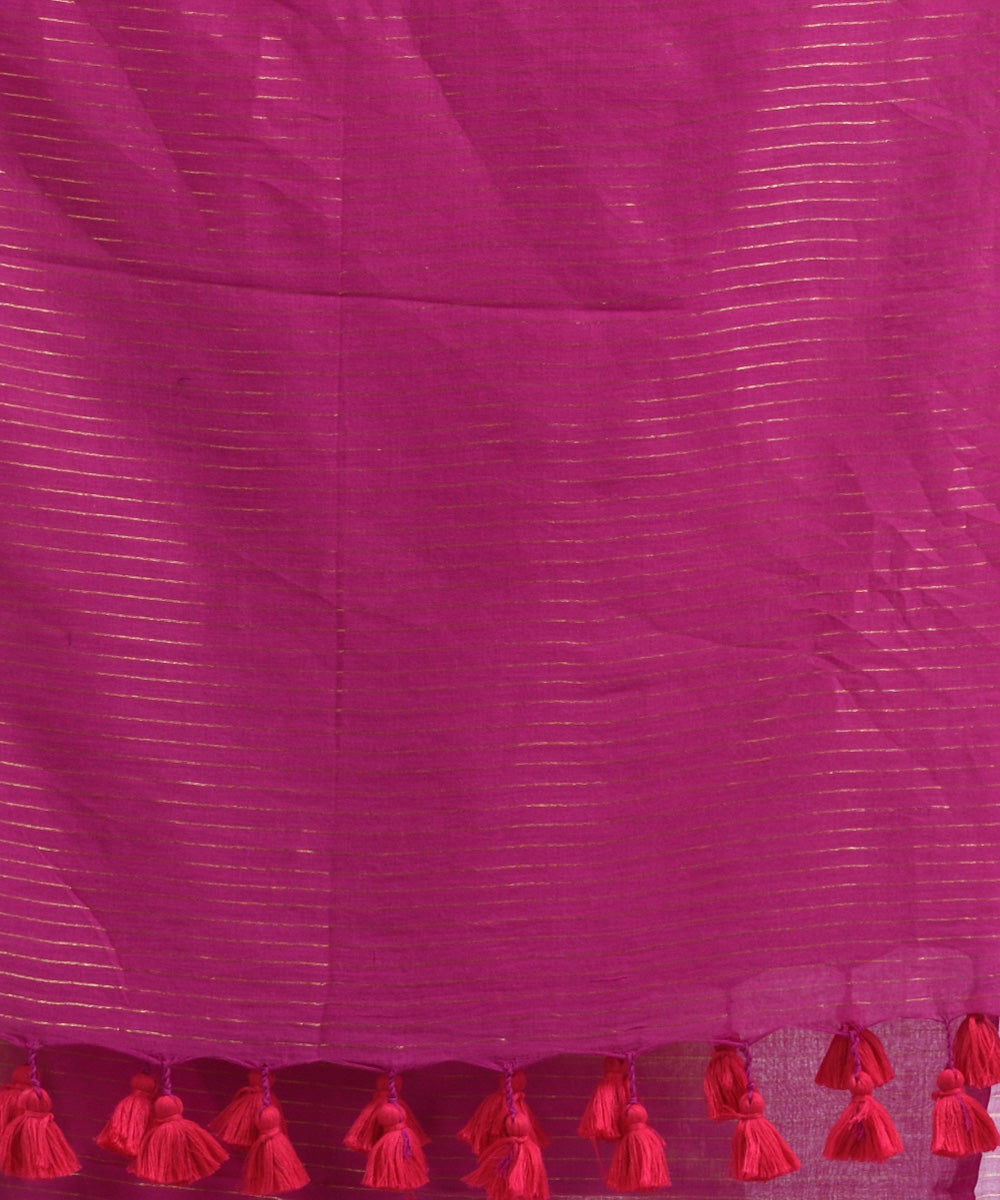 Magenta handwoven mulmul cotton bengal saree